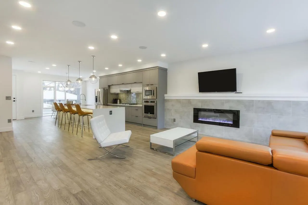 New Luxury Townhome Edmonton