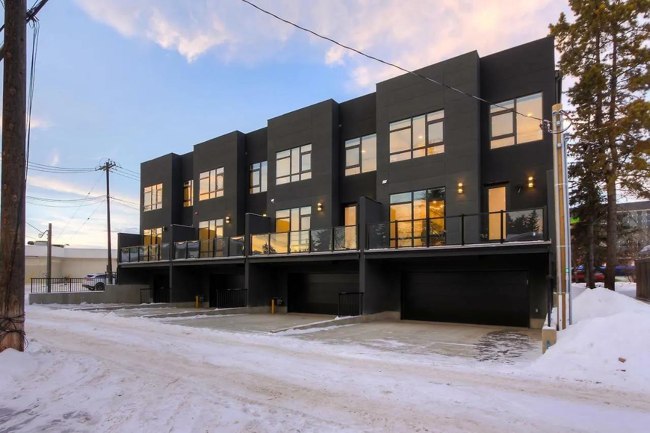 Holiday home New Luxury Townhome Edmonton