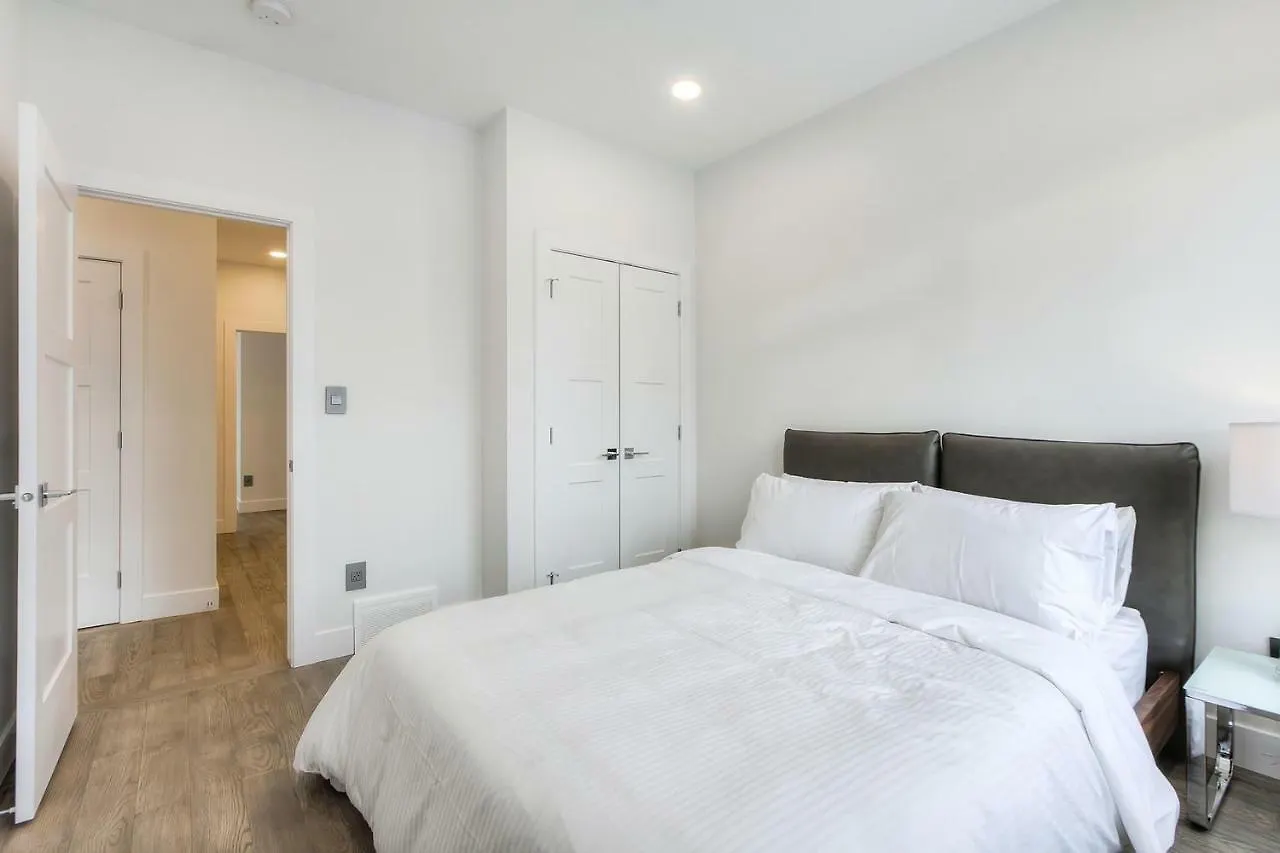 New Luxury Townhome Edmonton 0*,  Canada