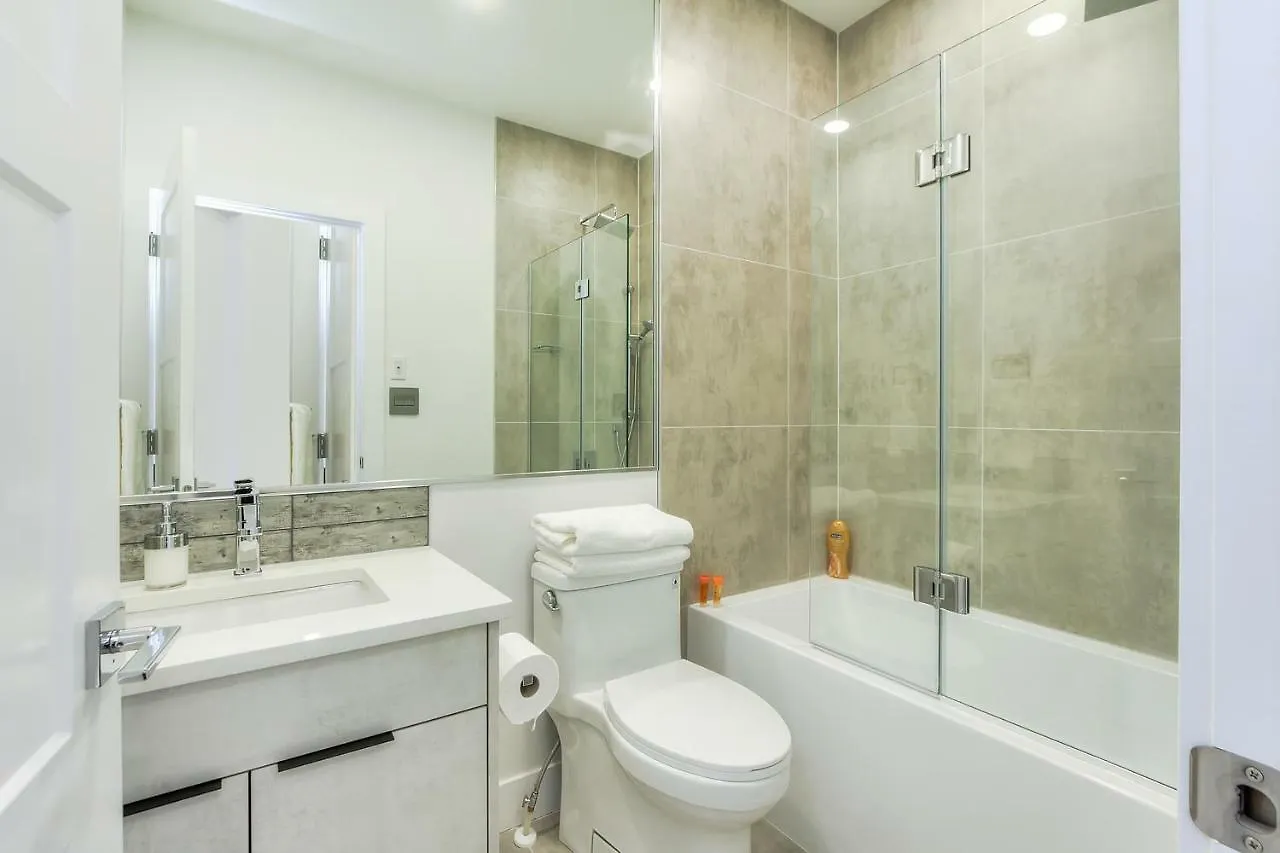 Holiday home New Luxury Townhome Edmonton