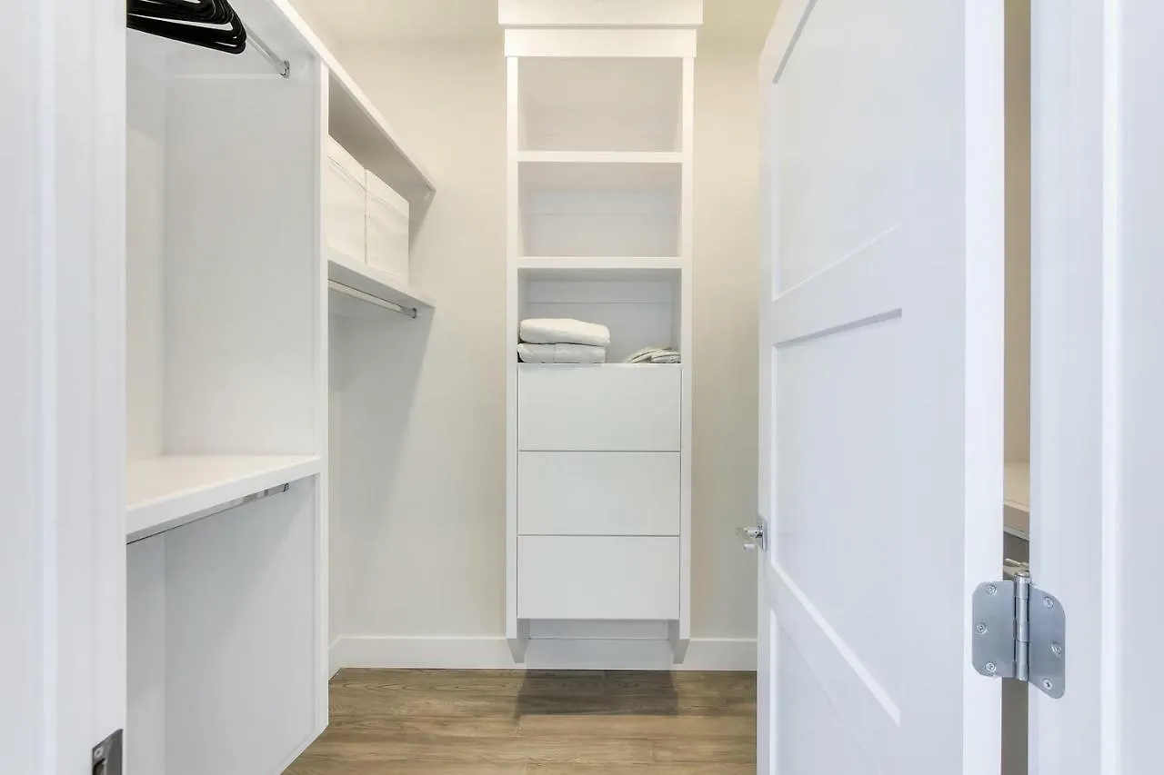 New Luxury Townhome Edmonton